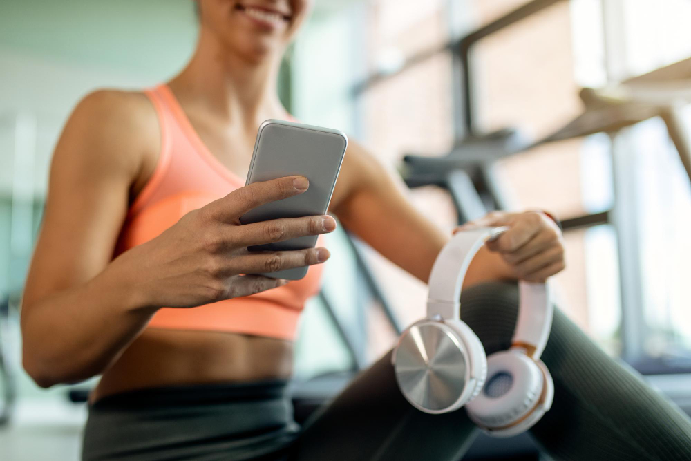 Como começar treinar na Academia? 4 Celular para Treinar na Academia